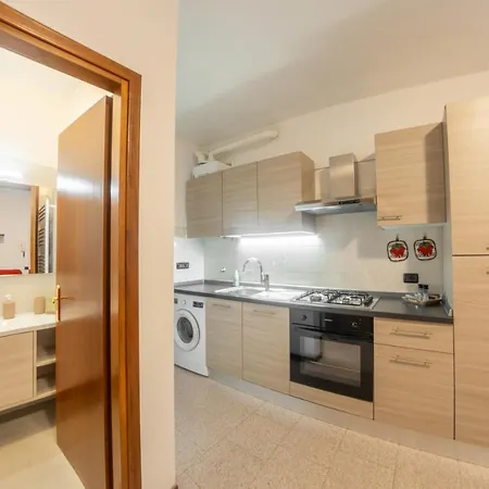 Apartment Casa Olga - Bilocale Con Terrazzo Zona Fiera *