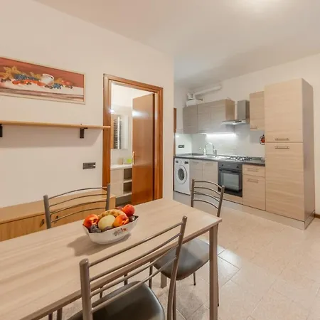 Apartment Casa Olga - Bilocale Con Terrazzo Zona Fiera