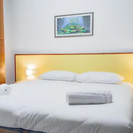 Casa Olga - Bilocale Con Terrazzo Zona Fiera *